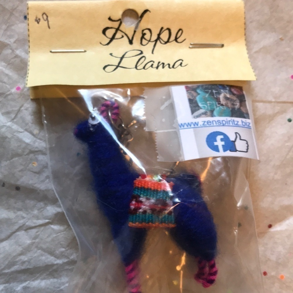 Key Chain with 𝅺GOOD Luck Llama